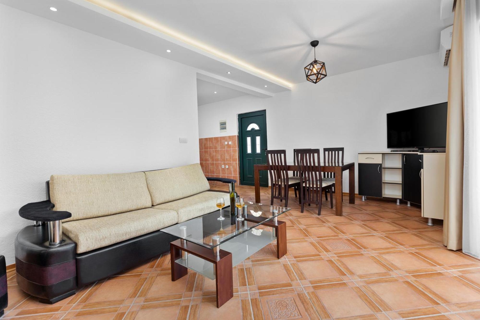 Apartments Doncic Kotor Buitenkant foto
